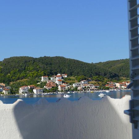 B&B Garni Stefi! Supetarska Draga Exterior photo
