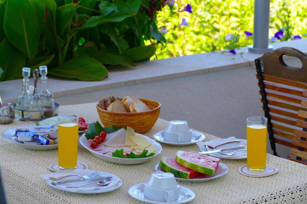 B&B Garni Stefi! Supetarska Draga Exterior photo